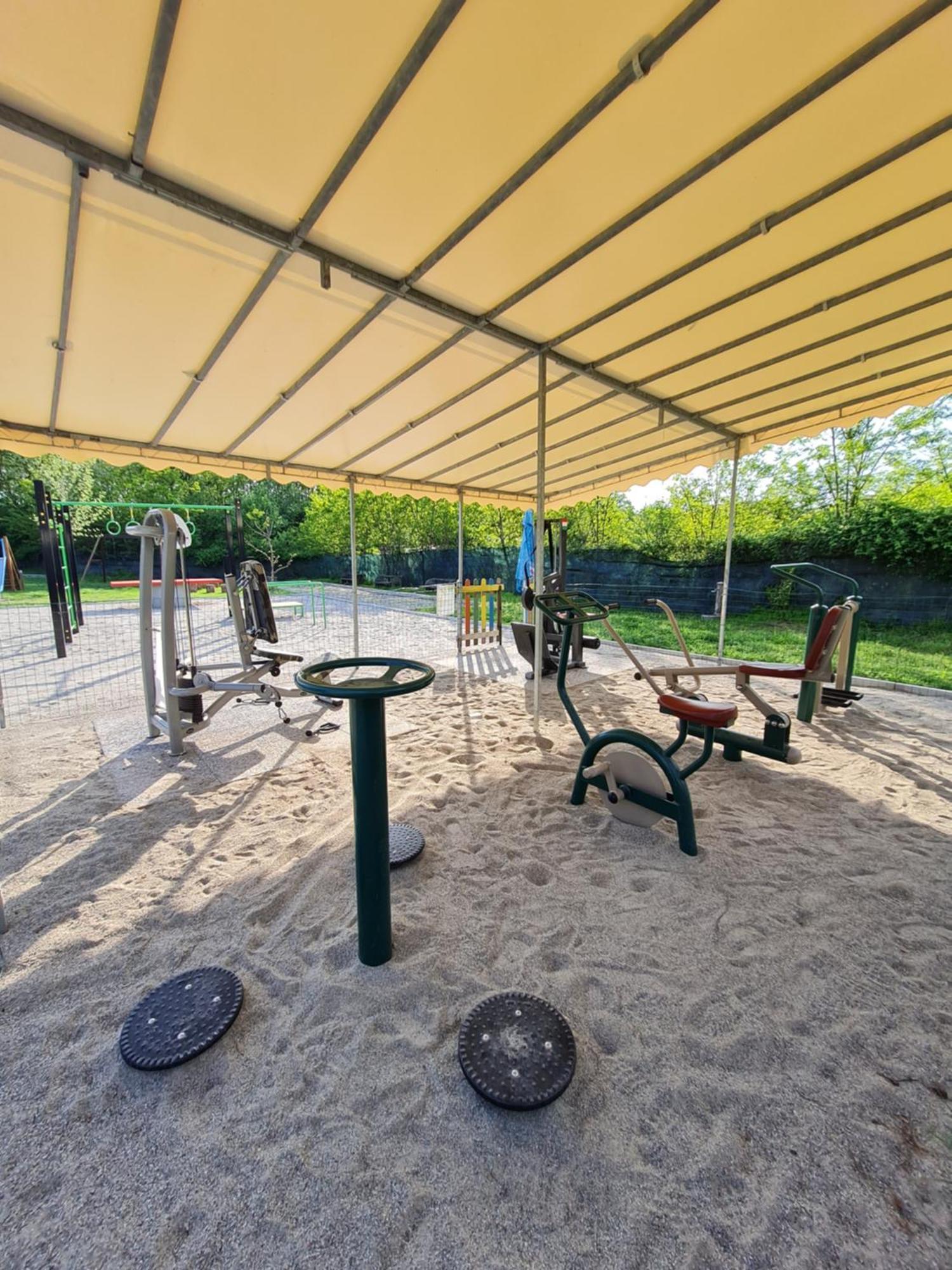 Camping Italia Lido Castelletto sopra Ticino Esterno foto